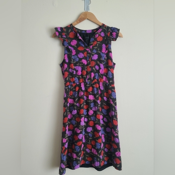 J. Crew Dresses & Skirts - J Crew Painted Pansy Silk Ruffle Flutter Floral Print Dress Size 4 Black